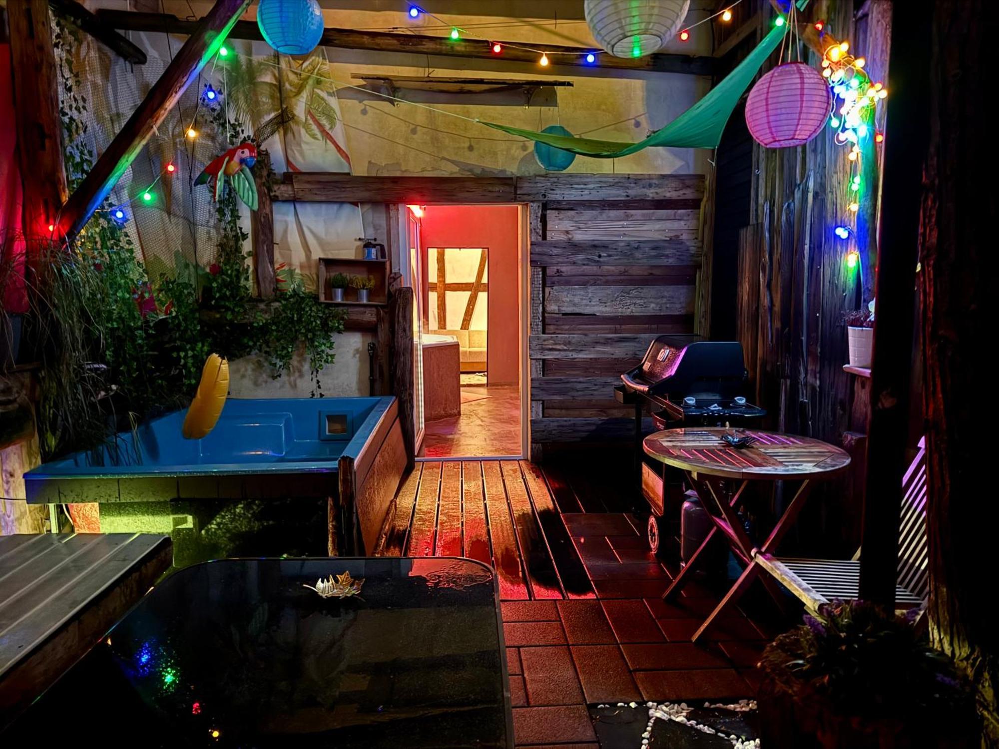 Bookeinfach Bad Ems - Private - Sauna Jacuzzi Whirlpool Swimmingpool Alahna Sup Beachvolleyball Billiards Ping Pong Cinema Theater Music Disco Ball Bbq Und Parkplaetze Extérieur photo