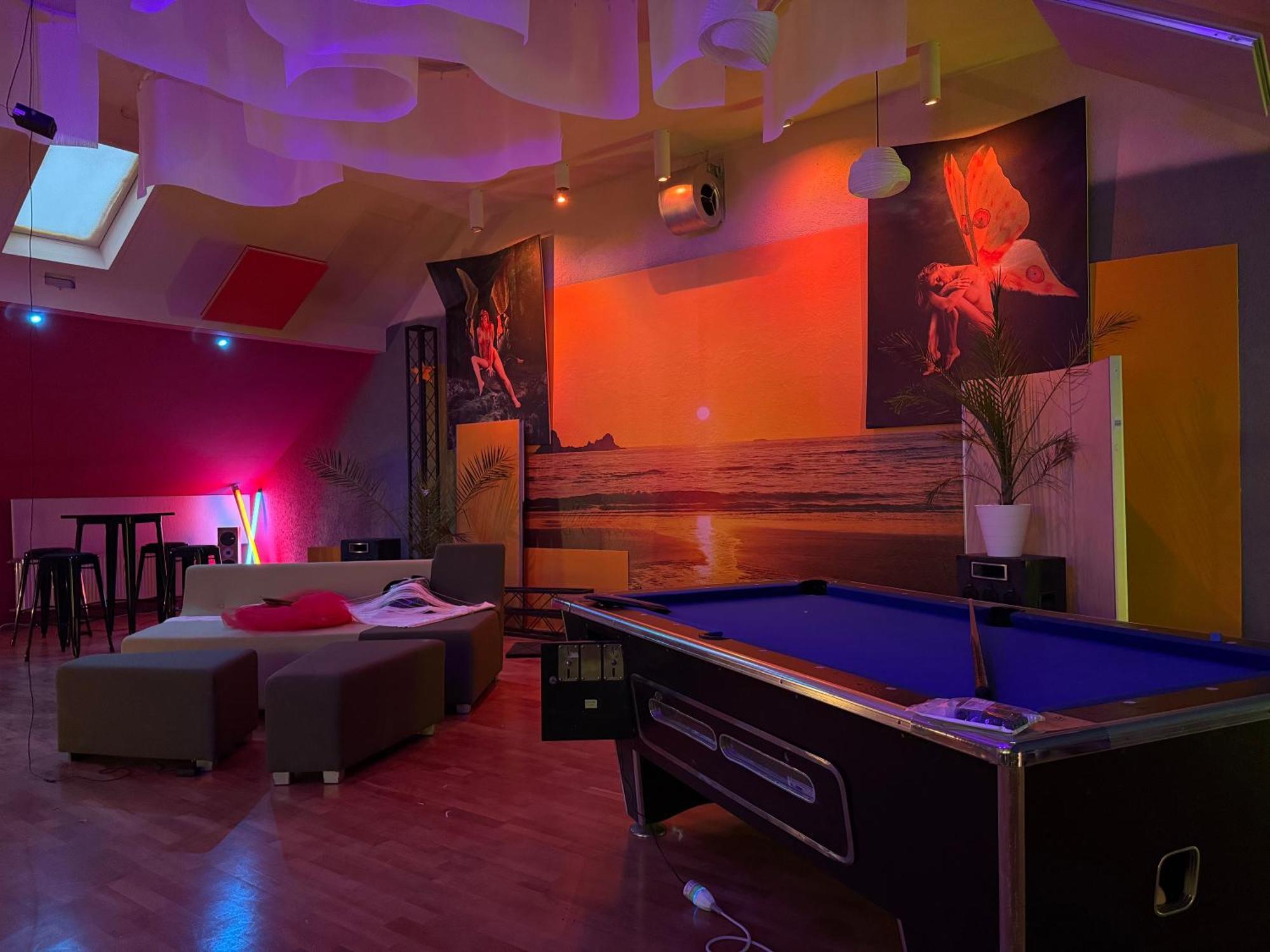 Appartement Bookeinfach Bad Ems - Private - Sauna Jacuzzi Whirlpool Swimmingpool Alahna Sup Beachvolleyball Billiards Ping Pong Cinema Theater Music Disco Ball Bbq Und Parkplaetze Extérieur photo