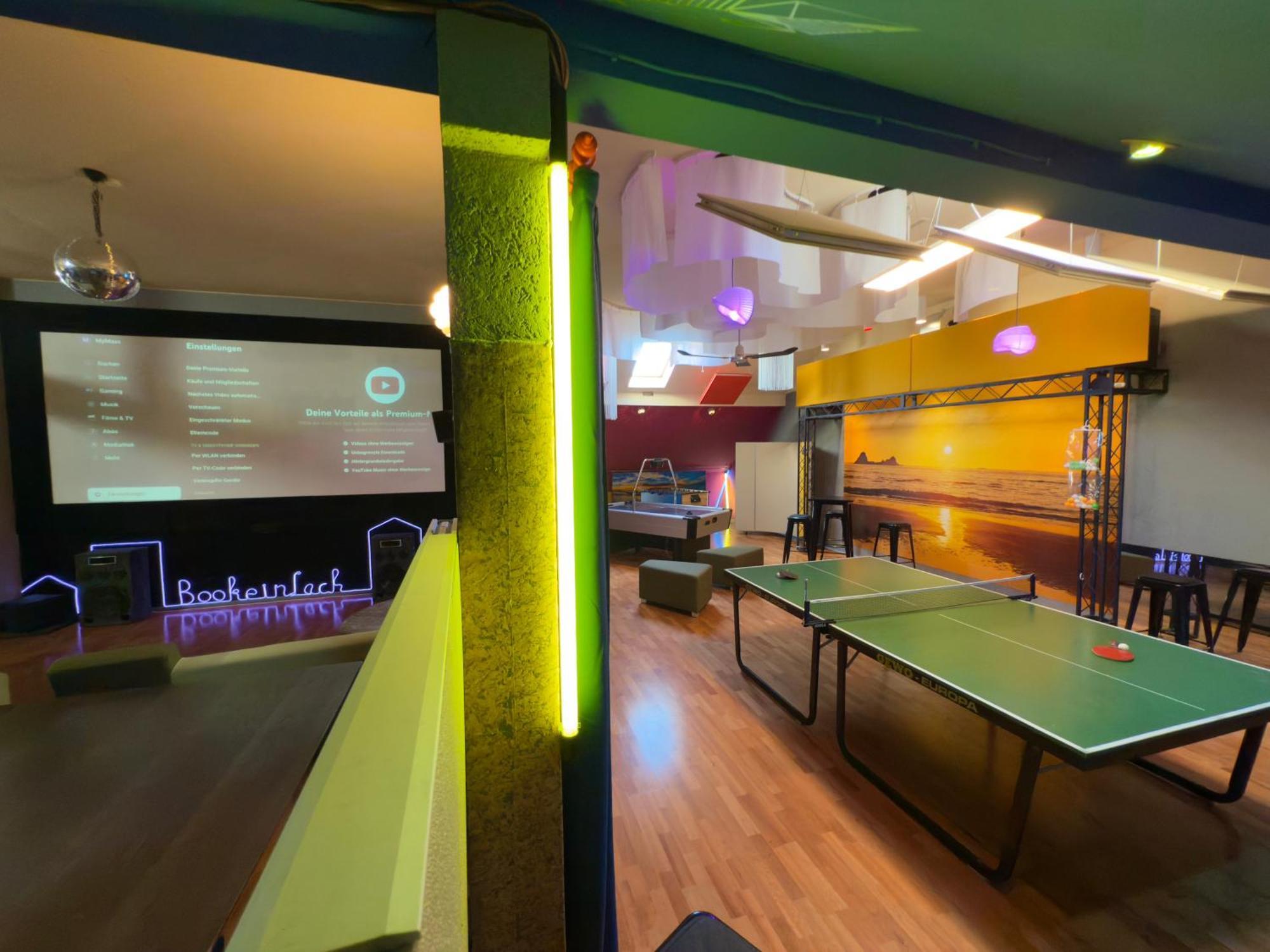 Bookeinfach Bad Ems - Private - Sauna Jacuzzi Whirlpool Swimmingpool Alahna Sup Beachvolleyball Billiards Ping Pong Cinema Theater Music Disco Ball Bbq Und Parkplaetze Extérieur photo